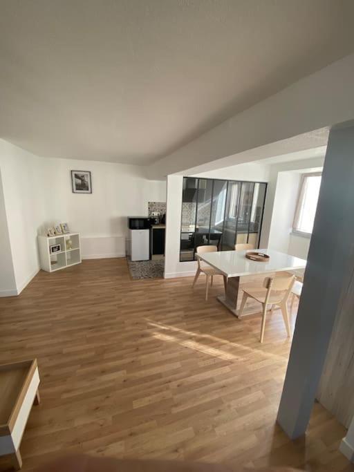 Appartement T2 Centre Ville Dole Exterior foto